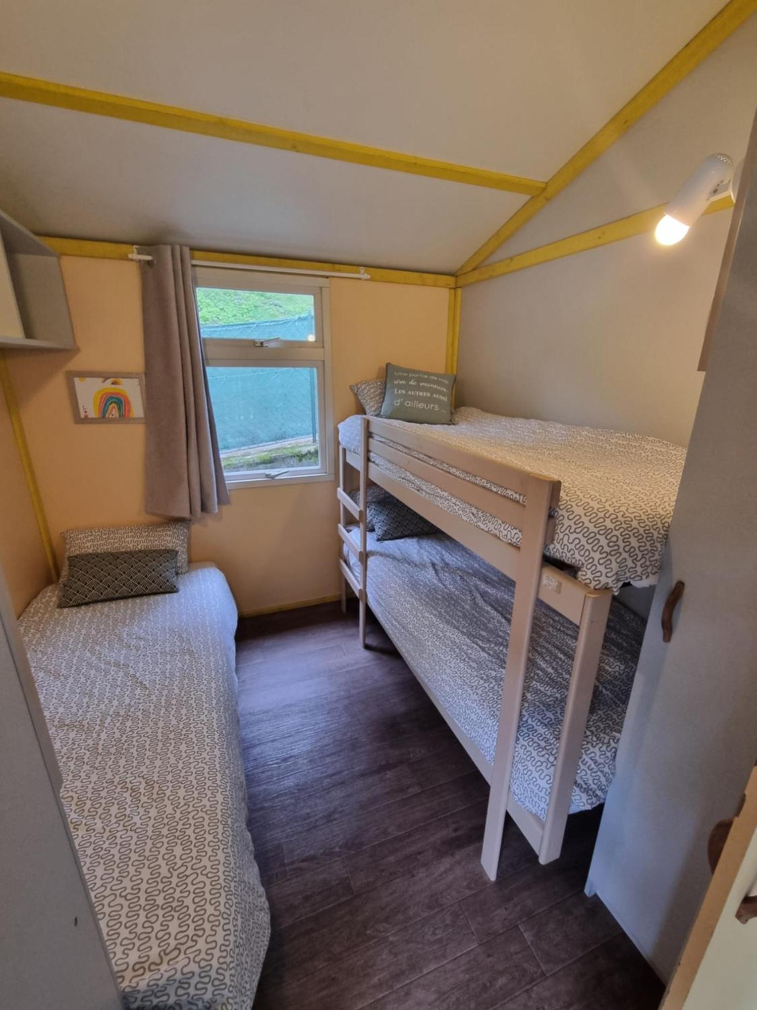 Camping L'Oree Des Cevennes Saint-Jean-de-Valeriscle Luaran gambar